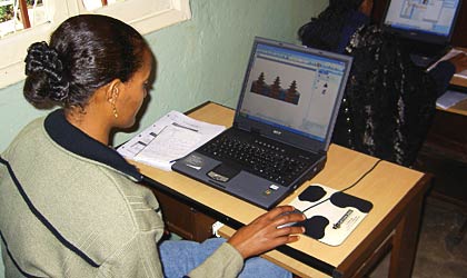 Computer class at IAS supported orphanage in Addis Ababa (Photo: Andreas Zetterlund)